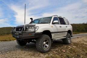 Toyota Land Cruiser 200 Series Facelift 4.5d AT (286 HP) 4WD