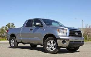 Toyota Tundra II 4.6i V8 (310Hp) Double Cab 4x4
